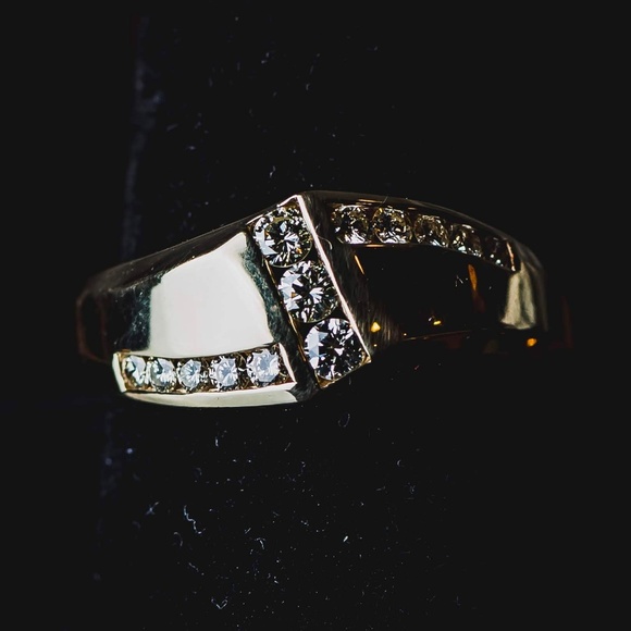 Gents Diamond 14k Yellow Gold Ring